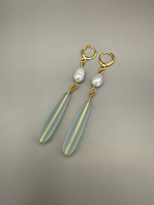 Freshwater Pearl & Frosted Glass